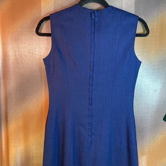 Vintage 60’s navy sleeveless dress white top red detail. 32”‎ chest 28” waist B9 - Picture 3 of 5